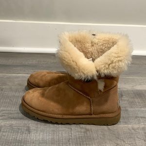 Bailey Button UGG Boots size six